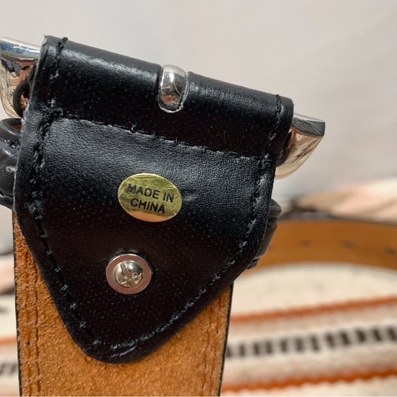 LW Inc Men’s Leather Belt - Picture 3 of 3